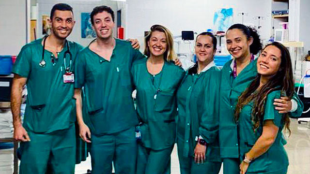 Equipo de sanitario que participaron en la técnica